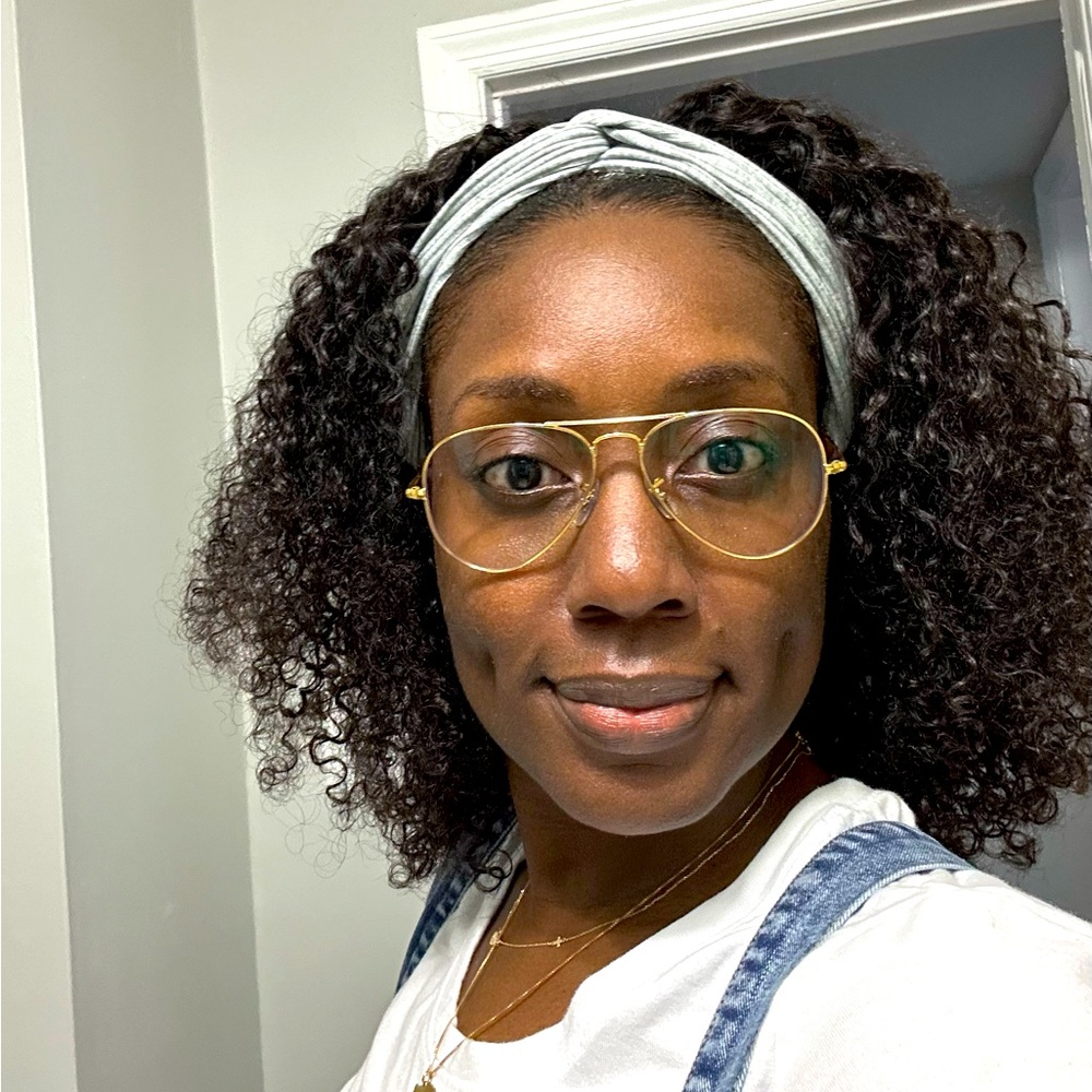 Meet your Posher, Stacia